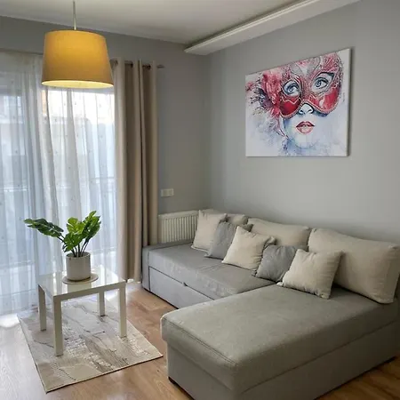 Apartment Garbary 100 Center Apartment, Free Parking, Self Check-in 24h Poznan