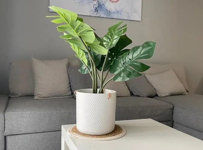 Garbary 100 Center Apartment, Free Parking, Self Check-in 24h *