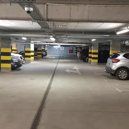 Garbary 100 Center Apartment, Free Parking, Self Check-in 24h Poznań