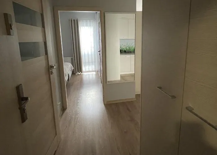 Lägenhet Garbary 100 Center Apartment, Free Parking, Self Check-in 24h *