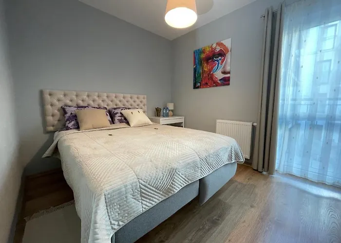 Garbary 100 Center Apartment, Free Parking, Self Check-in 24h Lägenhet Poznań