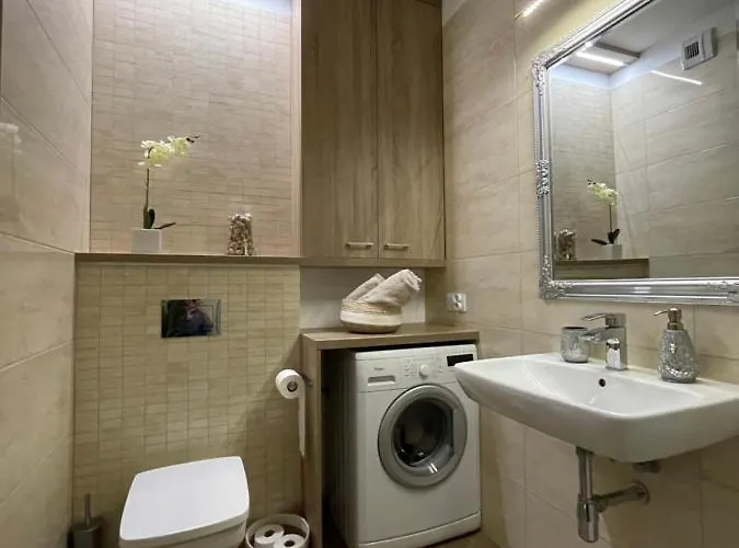 아파트 Garbary 100 Center Apartment, Free Parking, Self Check-in 24h