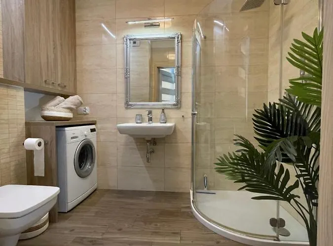 Garbary 100 Center Apartment, Free Parking, Self Check-in 24h 포즈난