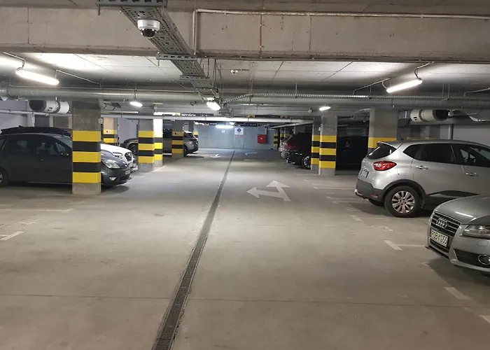 Garbary 100 Center Apartment, Free Parking, Self Check-in 24h Poznań